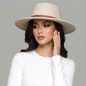 🆕️ OATMEAL COLOURED WIDE BRIMMED HAT